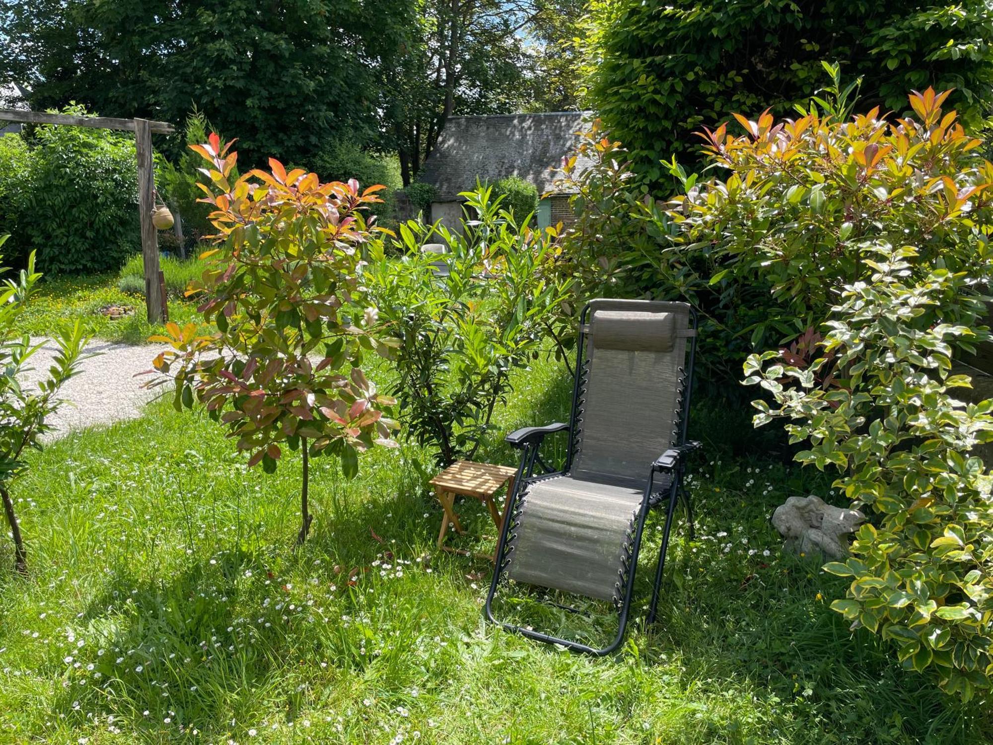 Готель Le Douet Fleury - Gite De Jardin Livarot-Pays-d'Auge Екстер'єр фото